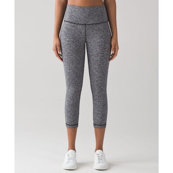 Lululemon Wunder Under Crop (Hi-Rise) *21" - Picture 1 of 8